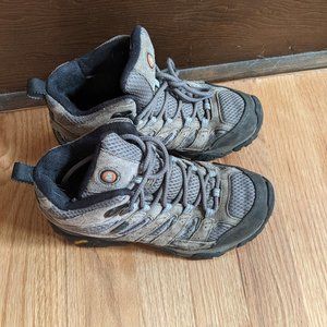 Merrill Hiking Boots Sz 5.5